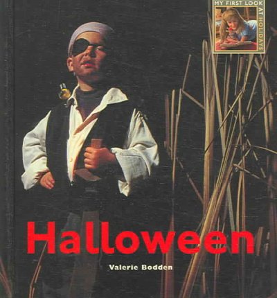 Halloween / Valerie Bodden.